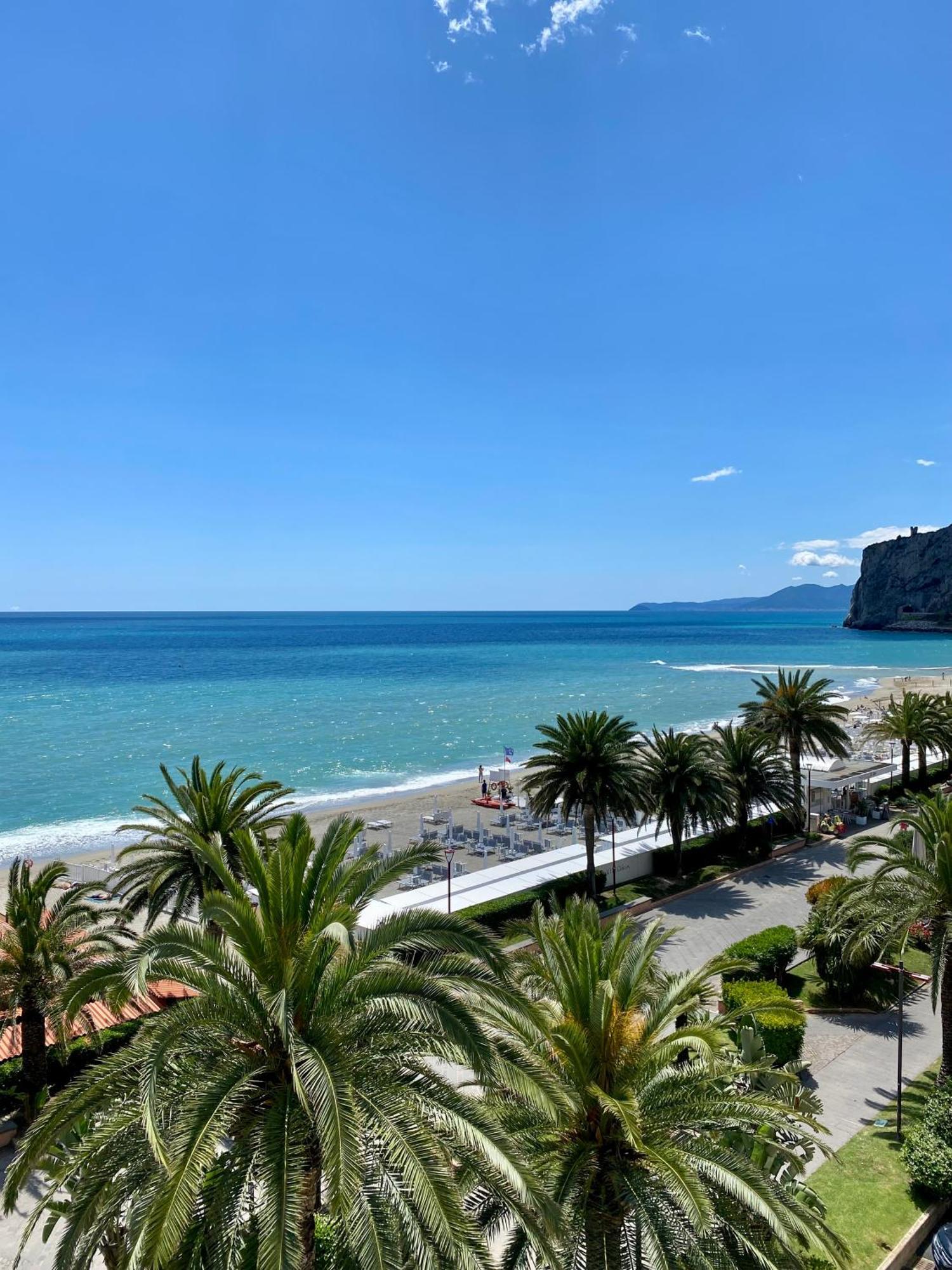 Hotel Gambone Finale Ligure Exterior foto